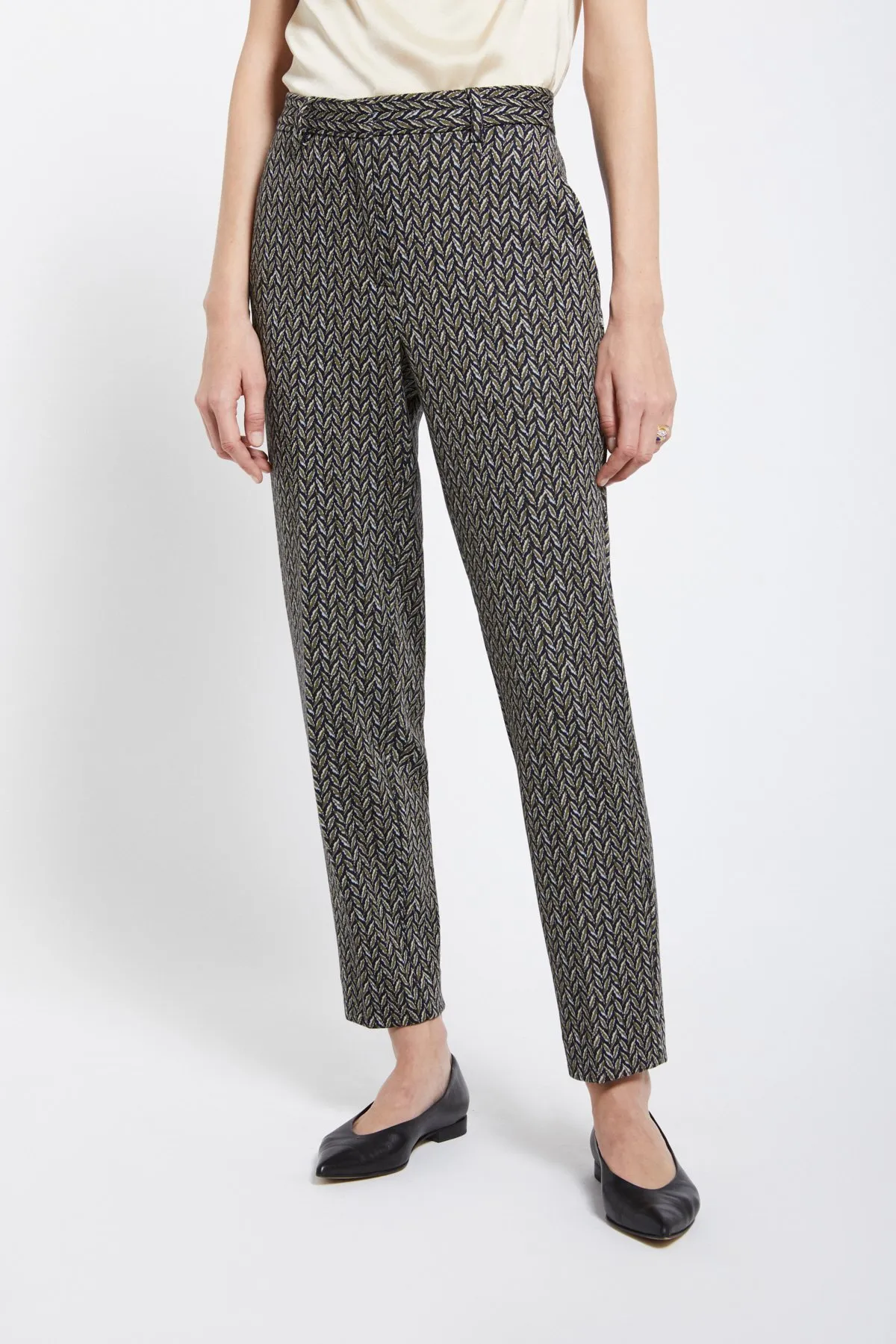 Anlke lenght trousers