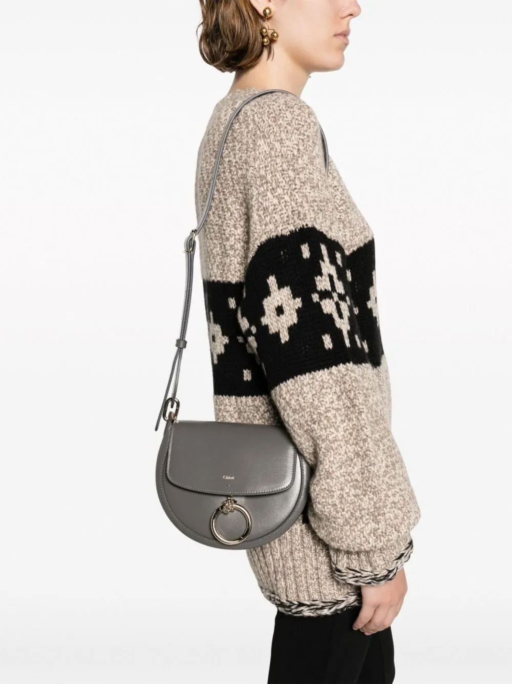 CHLO Elevate Your Style with the FW23 Arlene Shoulder Handbag