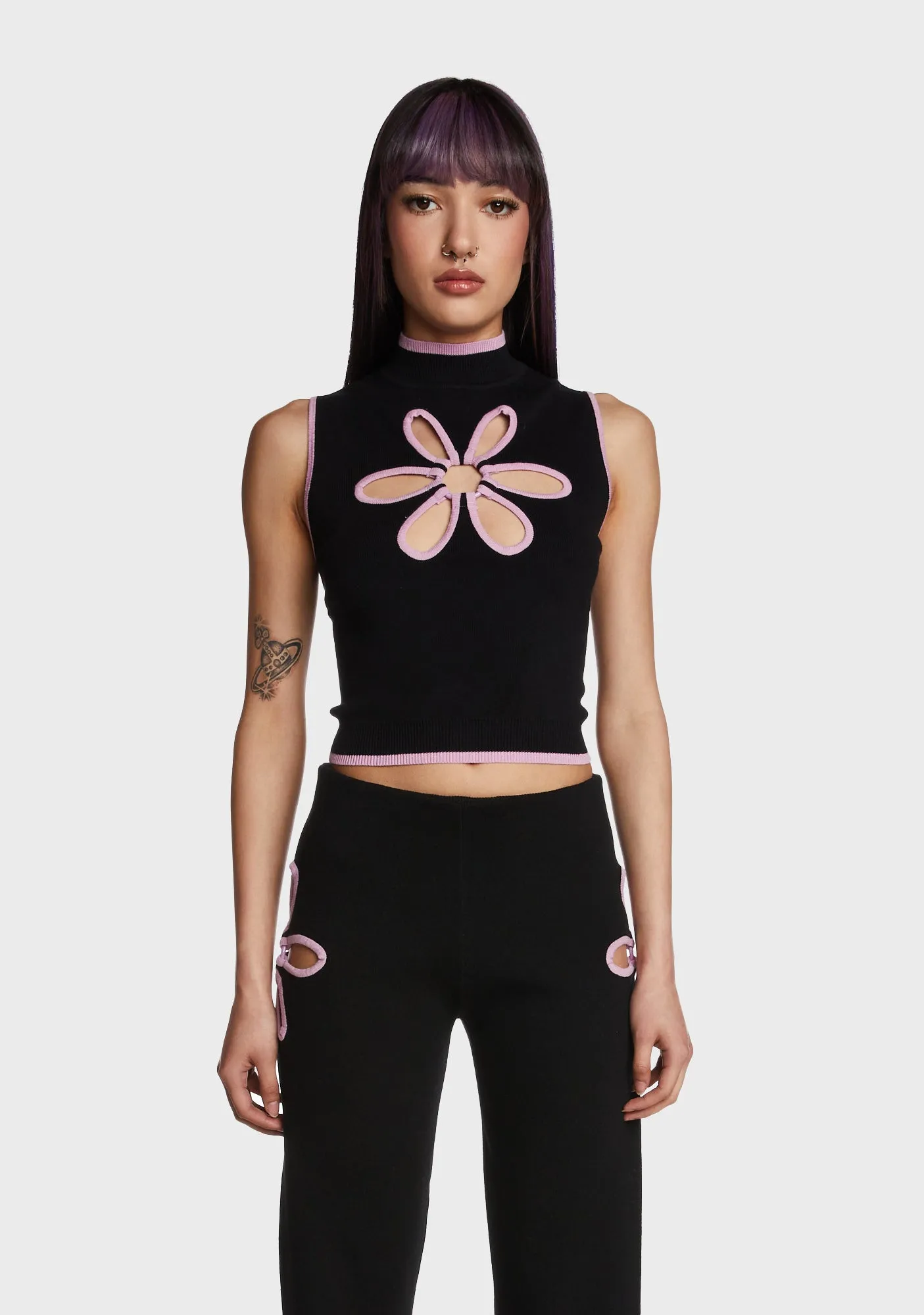 Flower Cut Out Tank Top-