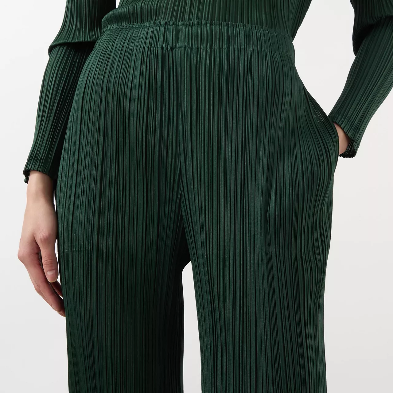 PLEATS PLEASE ISSEY MIYAKE October Cuffed Pleated Trousers - Deep Green